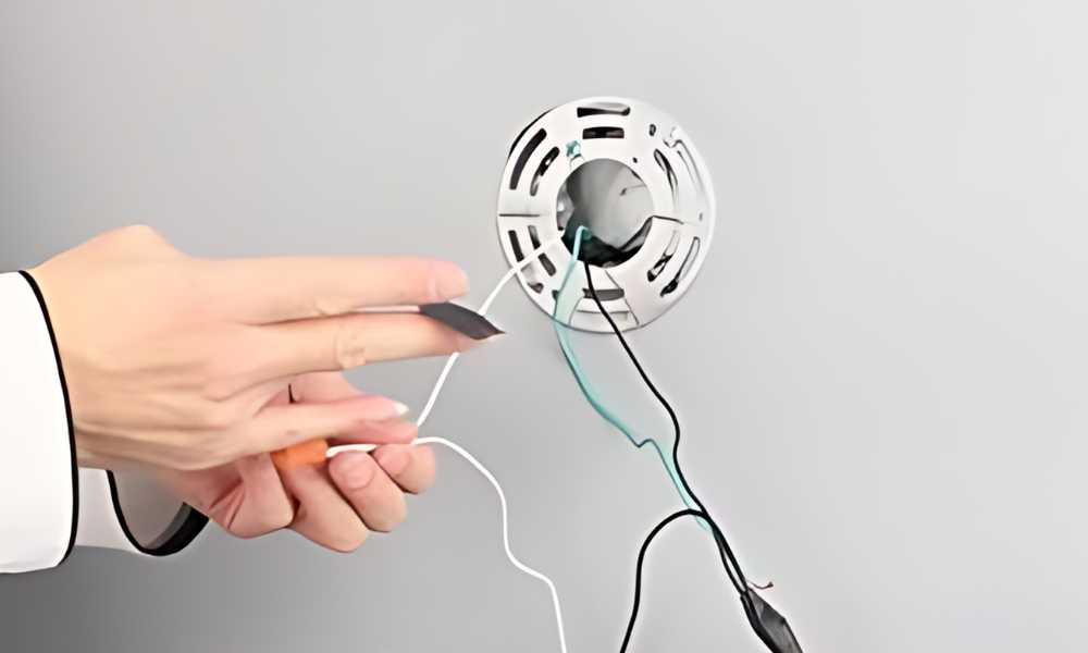 connecting wires to power source