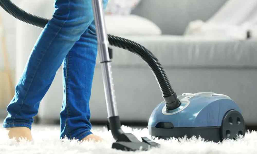 cleaning with a vacuum cleaner