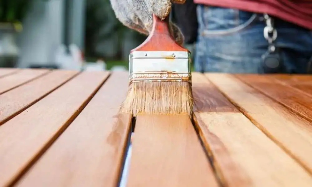 How to repaint patio furniture